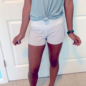 Women’s White Lululemon Speed Up Shorts 3”- Size 2
